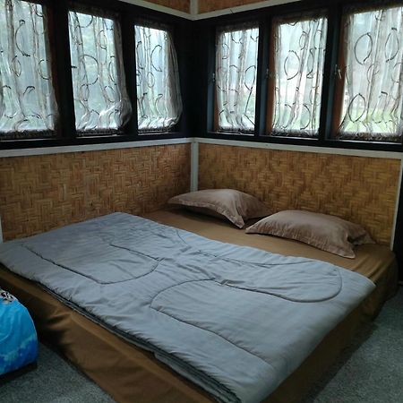 Apartamento Roemah Abdoe Arau Exterior foto